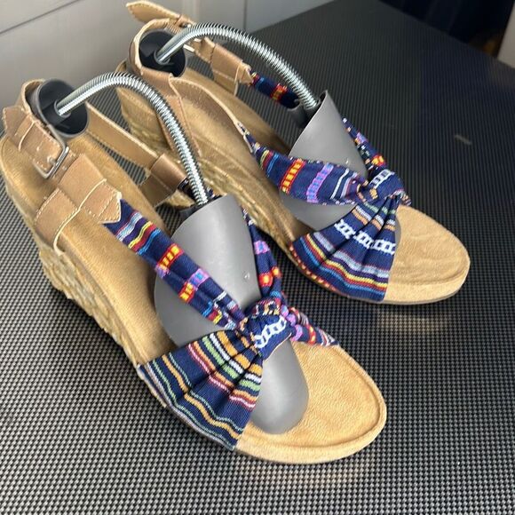 Aerosoles Plush Pillow Blue Fabric Open Toe Wedge Espadrilles Sandal Size 12 - Picture 9 of 9